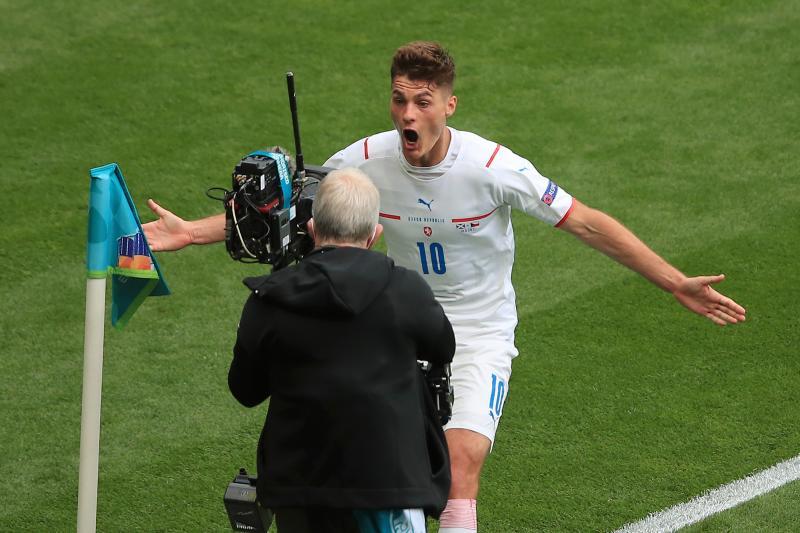  曼城纪录终结者诞生，新星一战成名  