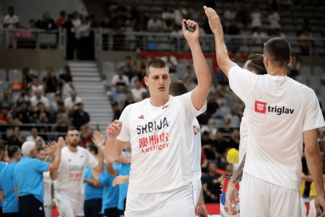  约基奇准三双掌控攻防，掘金客场力克森林狼迎三连胜  